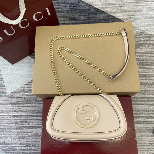 Gucci BLONDIE MINI SHOULDER BAG 21 IN BEIGE CALFSKIN GOLD HARDWARE
