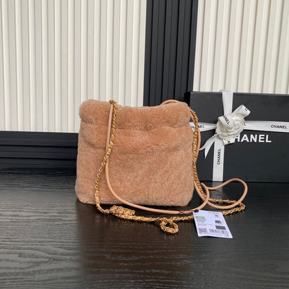 CHANEL 24K Hobo 22 Bag 20cm Brown Wool Fur