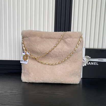 CHANEL 24K Hobo 22 Bag 39cm Beige Wool Fur