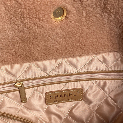 CHANEL 24K Hobo 22 Bag 35cm Brown Wool Fur