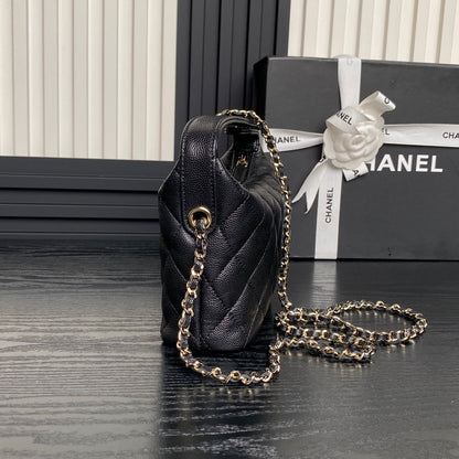 CHANEL 25C Hobo Bag 21.5cm Top Handle Black Grained Calfskin