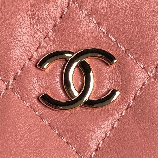CHANEL 25C Clutch With Strap 21cm Light Pink Calfskin