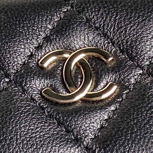 CHANEL 25C Clutch With Strap 21cm Black Calfskin