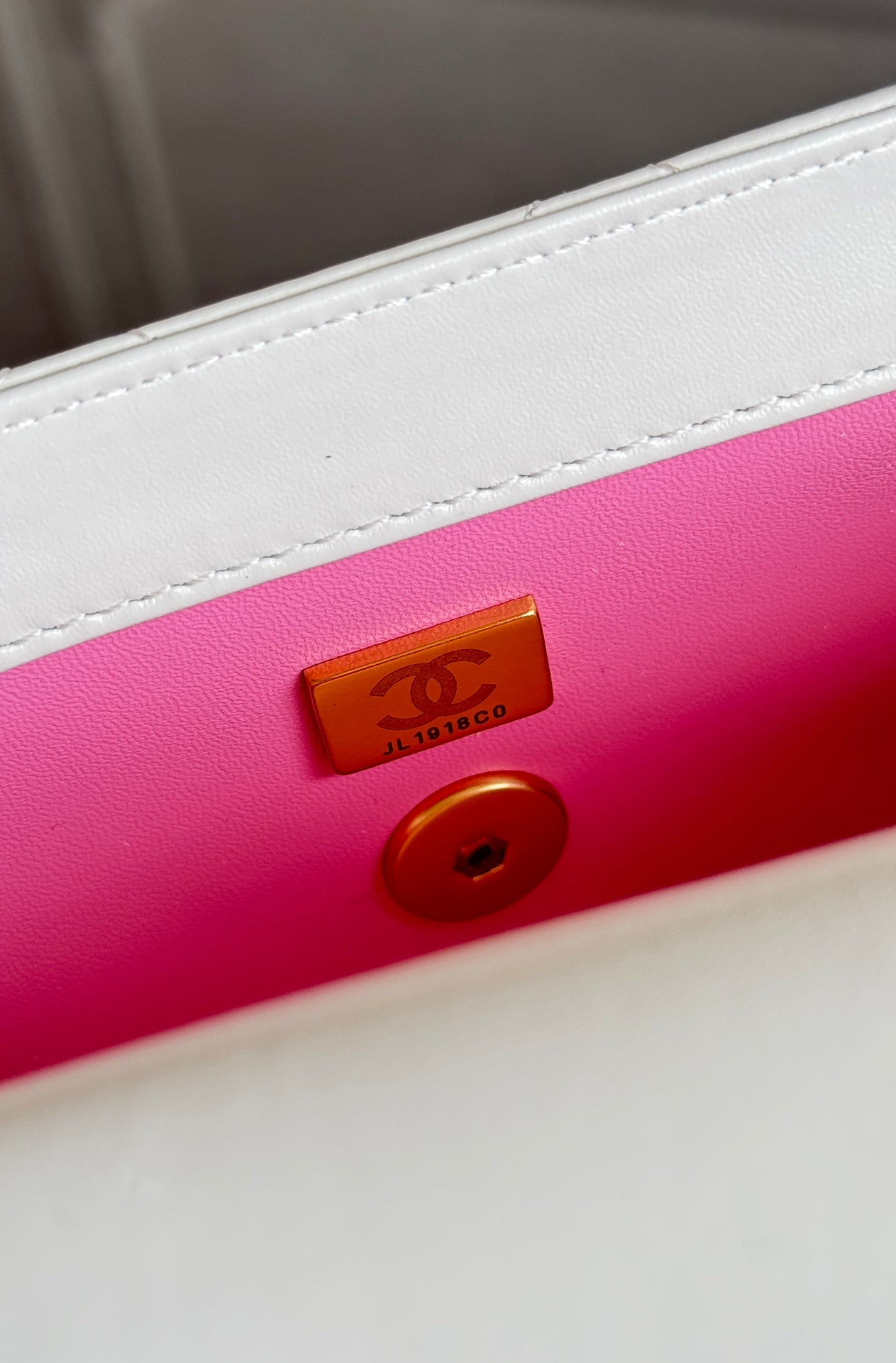 CHANEL Mini Flap 22cm White Lambskin Gold Hardware