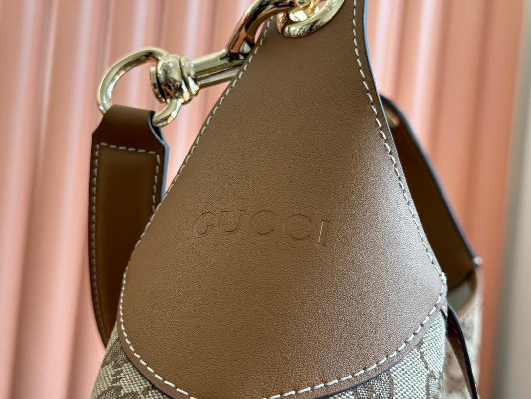 Gucci BODY MEDIUM SHOULDER BAD 49 IN BEIGE MONOGRAM CANVAS AND BROWN CALFSKIN GOLD HARDWARE