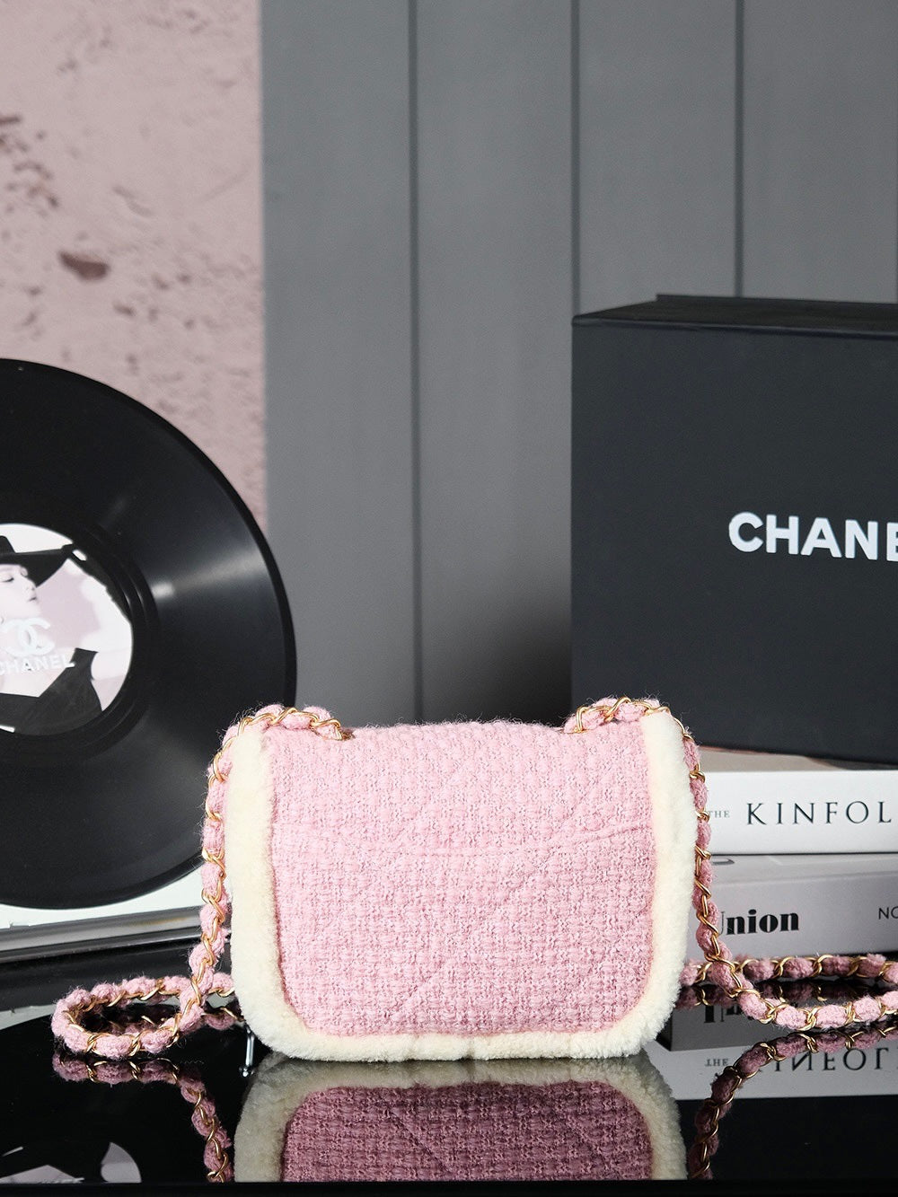 CHANEL 24N Flap Bag 20cm Pink Beige Tweed Sherling