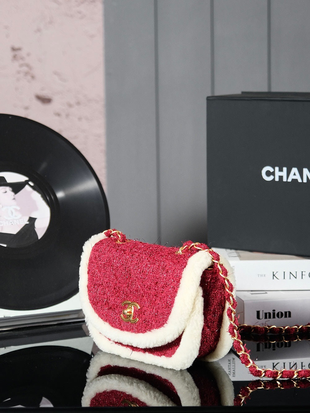 CHANEL 24N Flap Bag 20cm Red Beige Tweed Sherling
