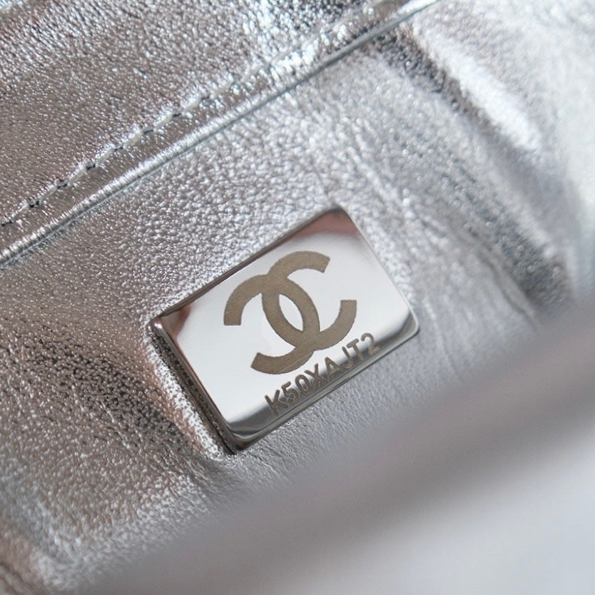 CHANEL 25C Flap Bag 21cm Dense Silver Sequin White Calfskin