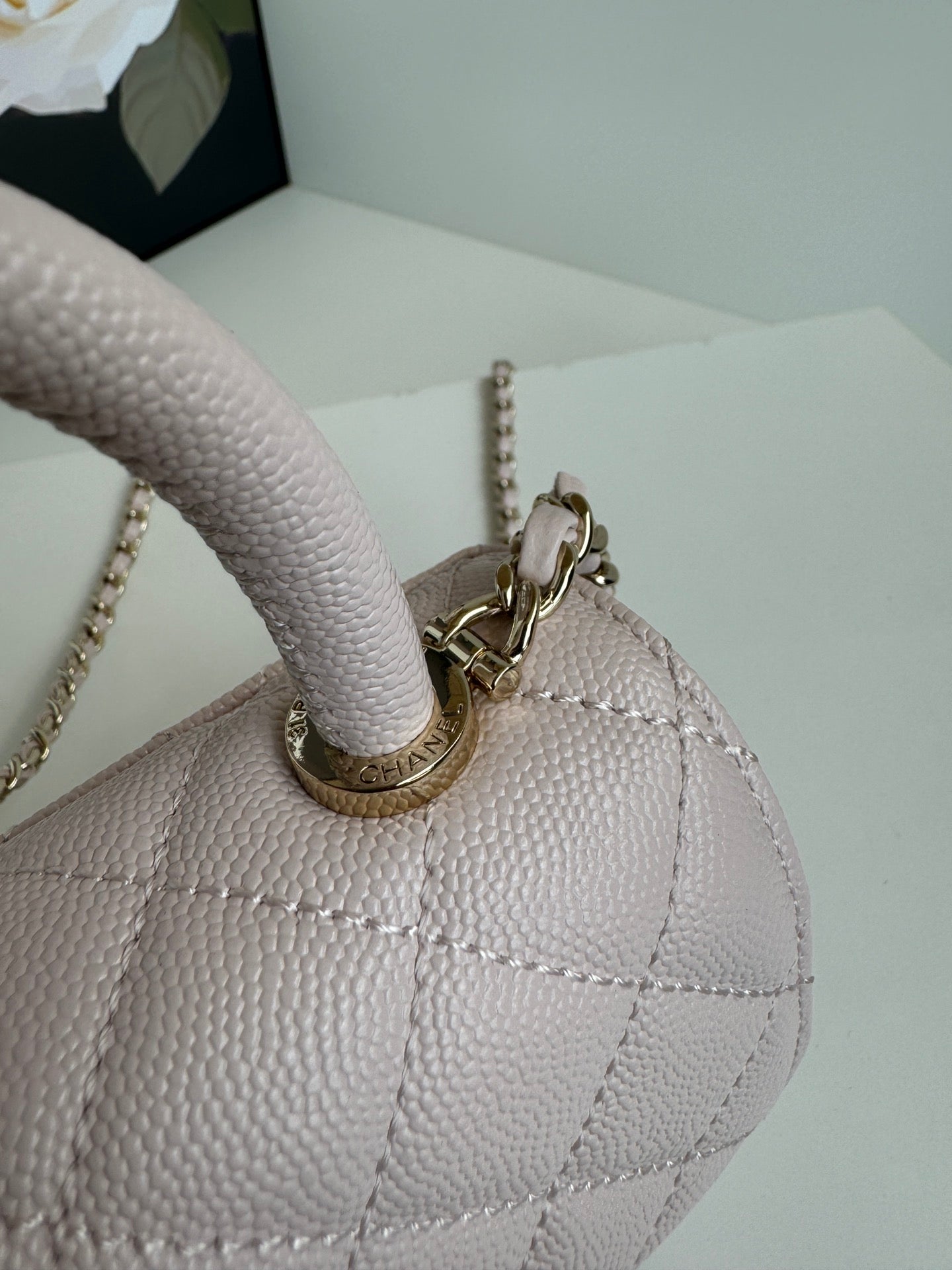 CHANEL 24K Coco Handle Nano 14.5cm Light Pink Grained Calfskin Gold Hardware