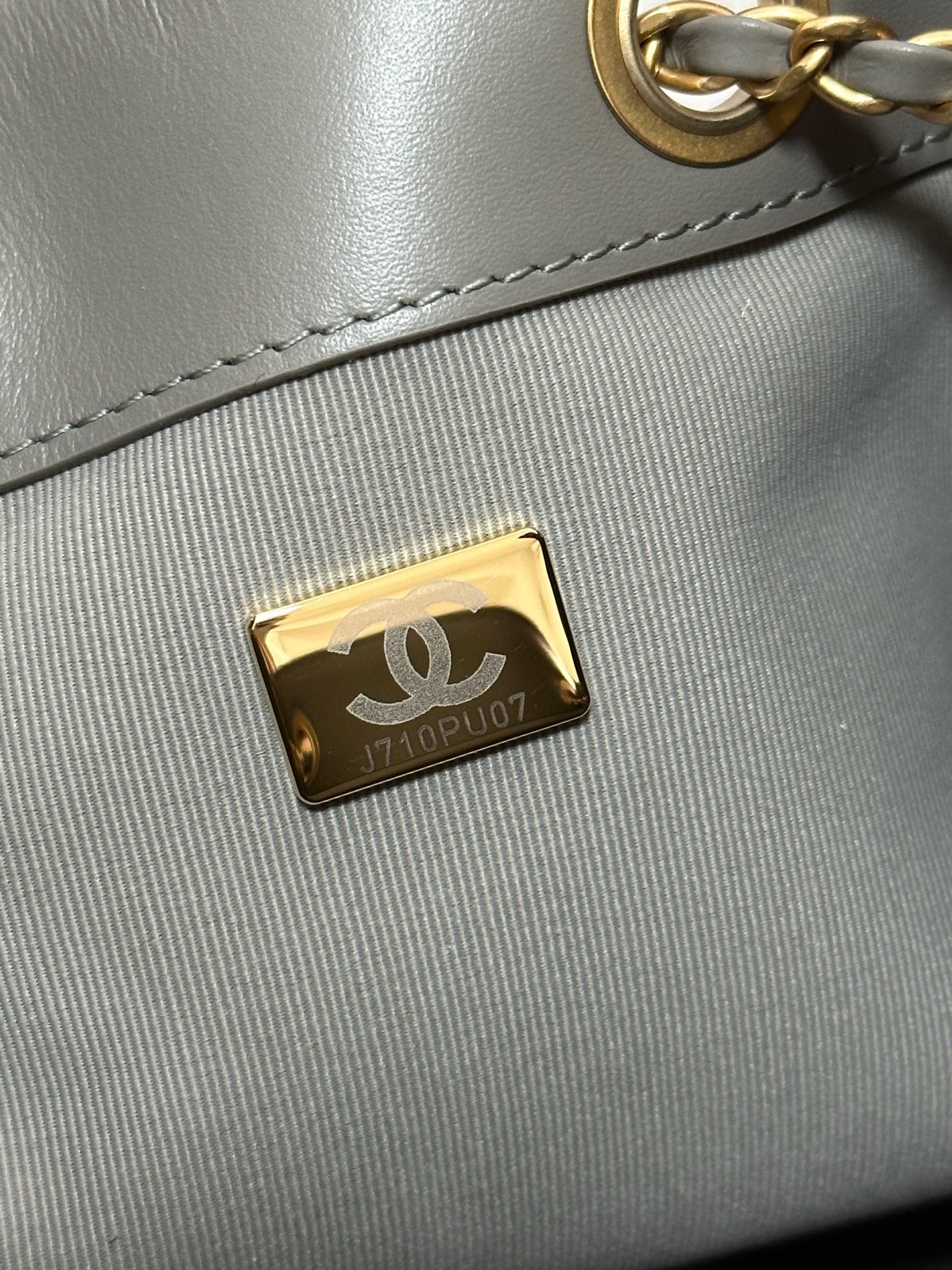 CHANEL 25C Hobo Bags 30cm Warm Grey Suede 243557