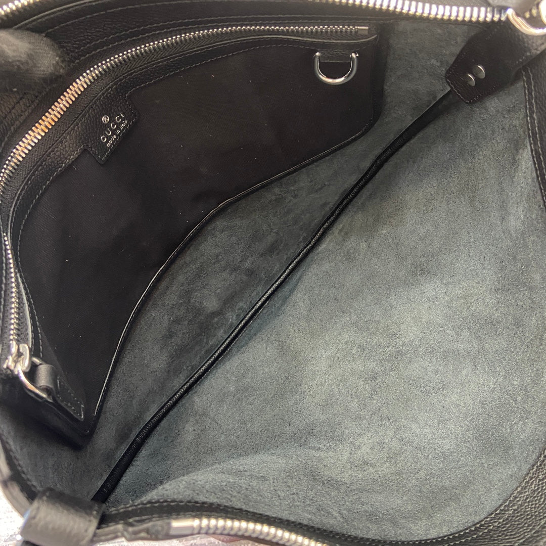 Gucci BODY SHOULDER BAG 40 IN BLACK CALFSKIN SILVER HARDWARE