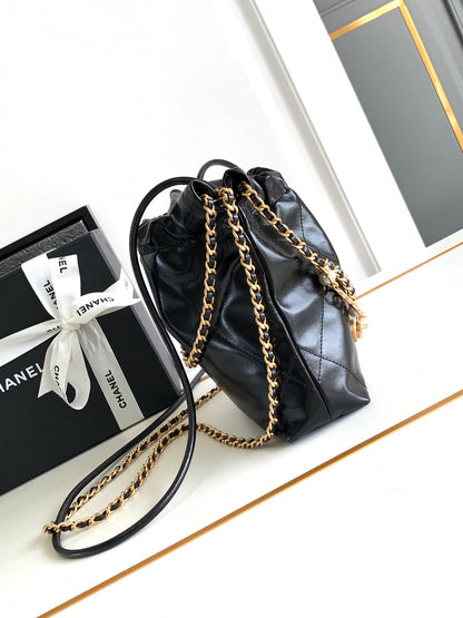 CHANEL 24a 22 hobo bag 20cm black lambskin pearl gold hardware