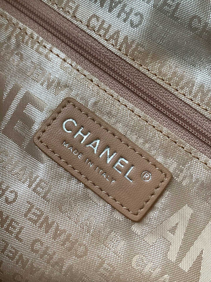 CHANEL Vintage Hobo Bag 30cm Silver Metalic Lambskin Silver Hardware