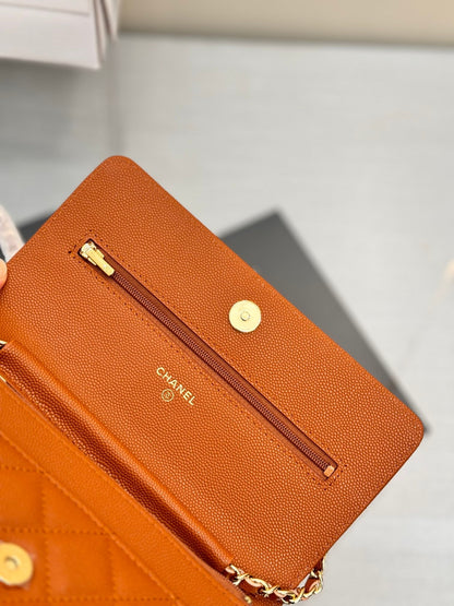 CHANEL WOC 19CM ORANGE CAVIAR GOLD HARDWARE