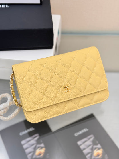 CHANEL WOC 19CM LIME CAVIAR GOLD HARDWARE