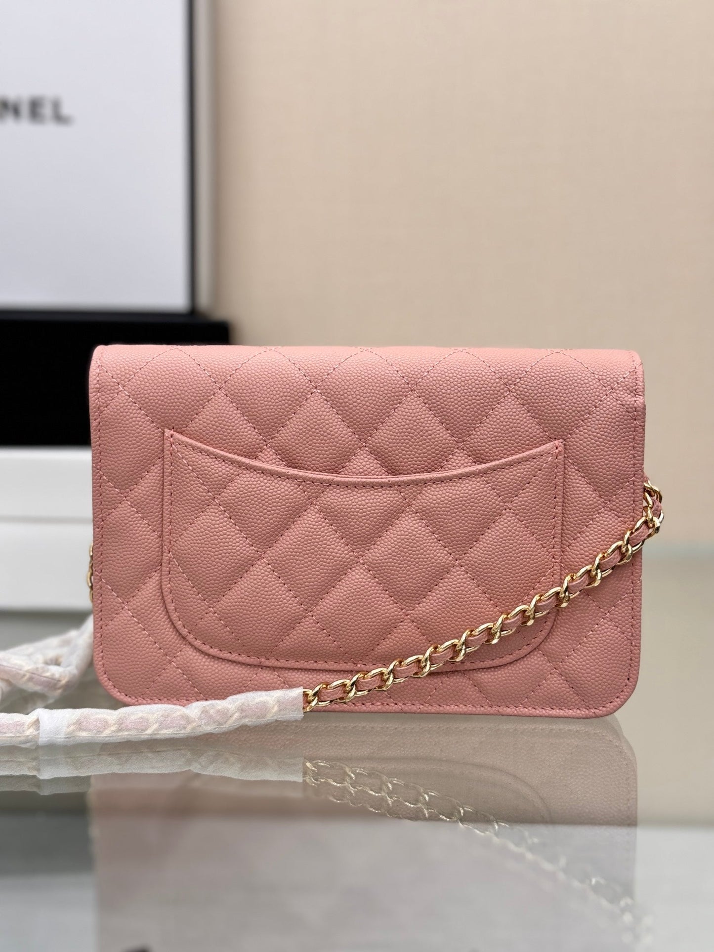 CHANEL WOC 19CM LIGHT PINK CAVIAR GOLD HARDWARE