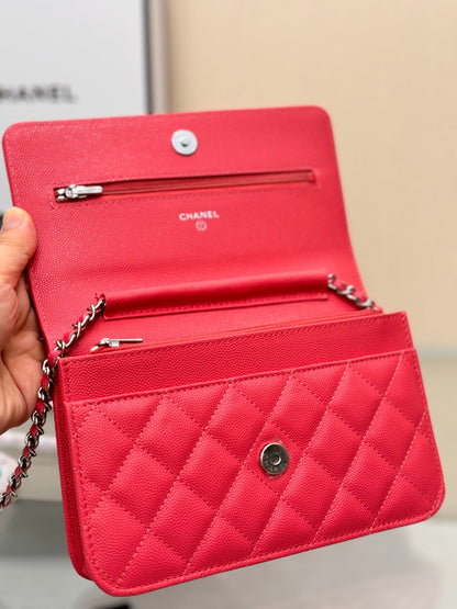 CHANEL WOC 19CM RED CAVIAR SILVER HARDWARE
