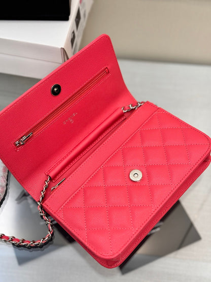 CHANEL WOC 19CM RED CAVIAR SILVER HARDWARE