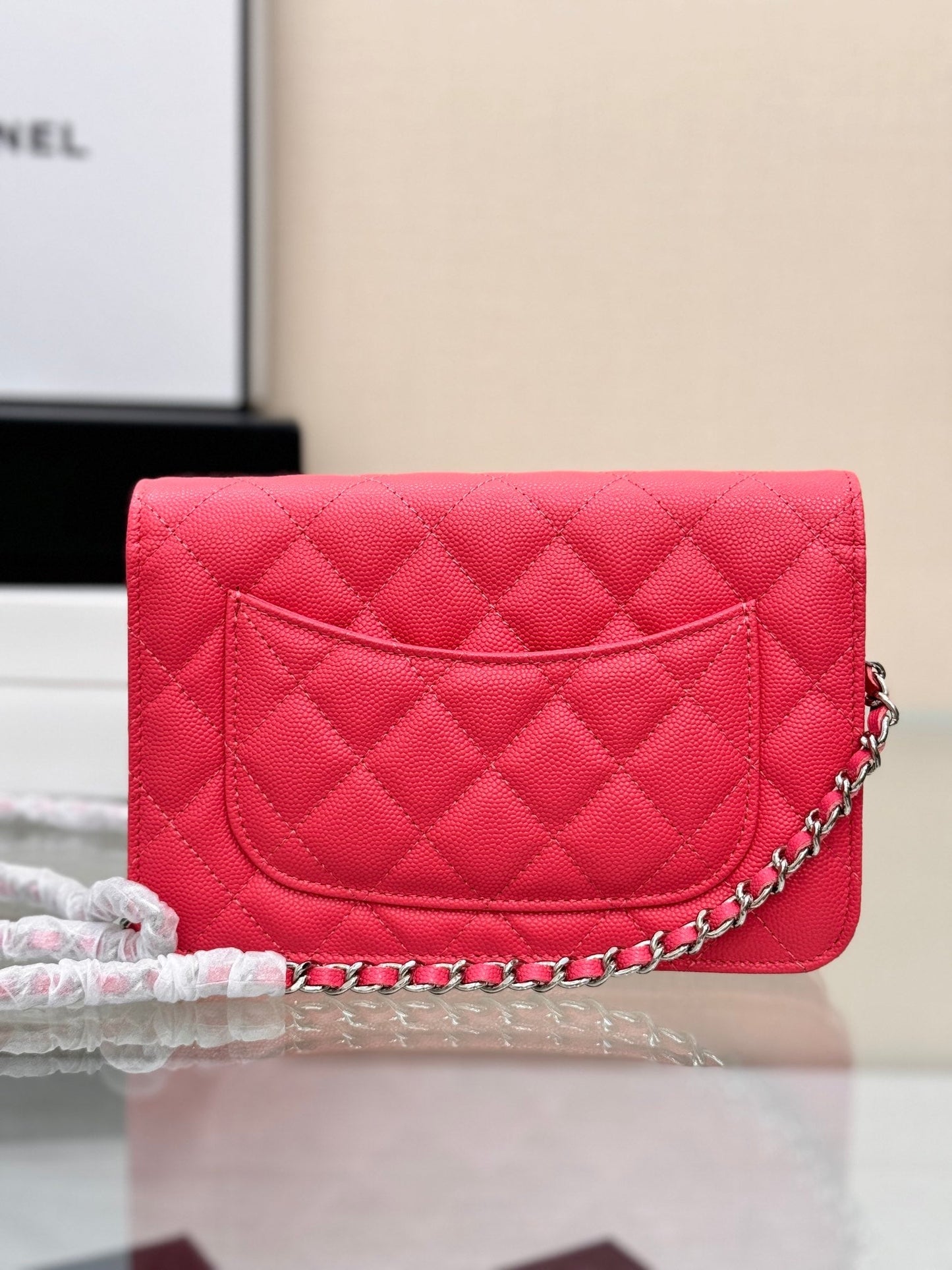 CHANEL WOC 19CM RED CAVIAR SILVER HARDWARE
