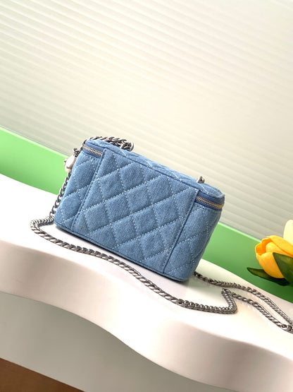 CHANEL 24K Vanity 18cm Blue Denim Silver Hardware