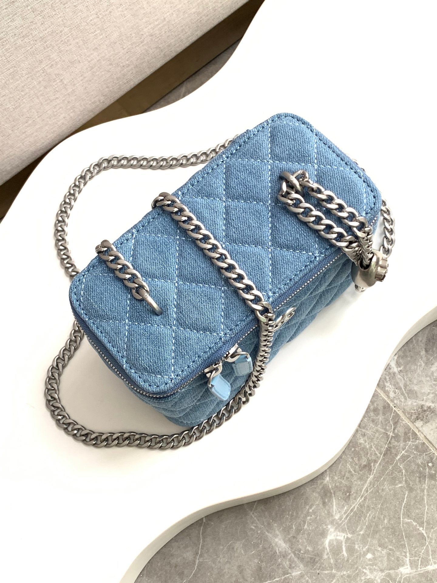 CHANEL 24K Vanity 18cm Blue Denim Silver Hardware