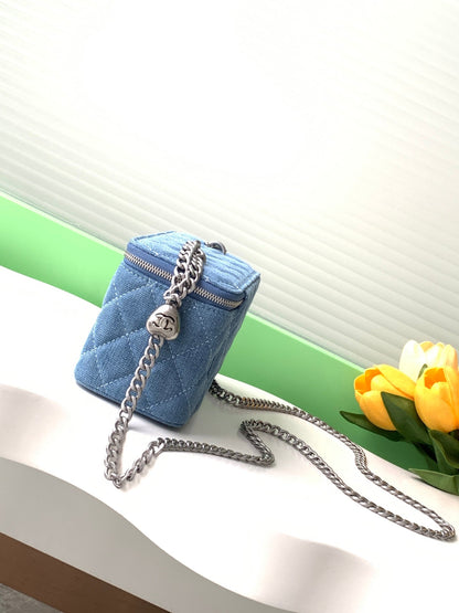 CHANEL 24K Vanity 18cm Blue Denim Silver Hardware