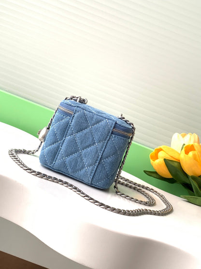 CHANEL 24K Vanity 11cm Blue Denim Silver Hardware