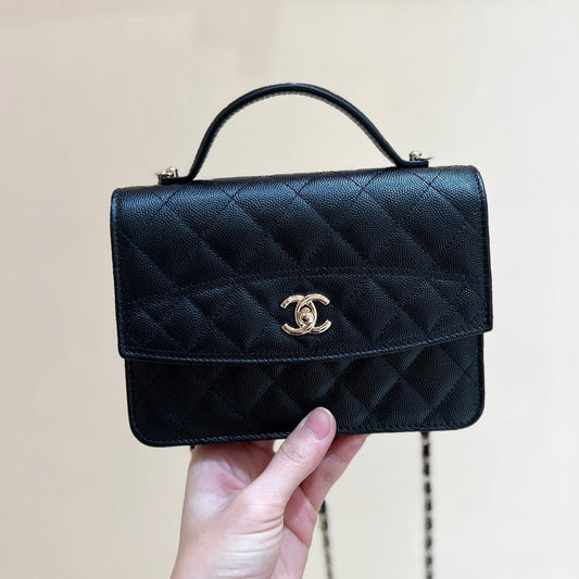 CHANEL 25C Mini Woc 18cm Black Grained Calfskin Gold Hardware