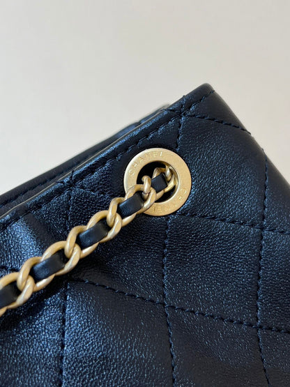 CHANEL 25C Backpack 18cm Black Calfsin Gold Hardware