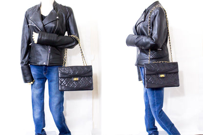 CHANEL Vintage Classic Chain Shoulder Bag Black Quilted Flap Lamb c20