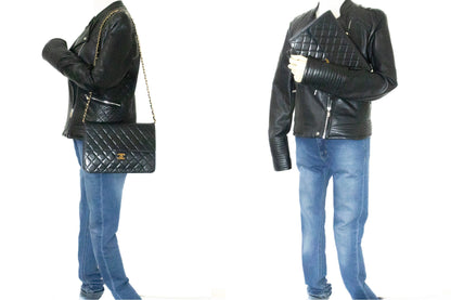 CHANEL Chain Shoulder Bag Clutch Black Quilted Flap Lambskin Purse k05