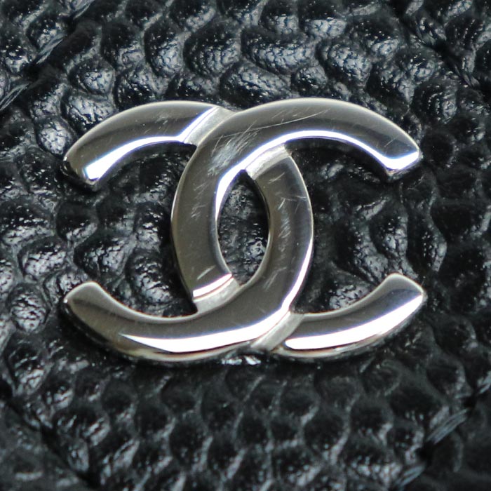 Chanel Caviar Skin Round Zip Wallet Black