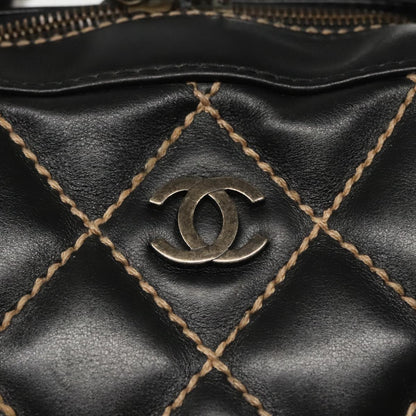 CHANEL Wild Stitch Hand Bag Leather Black CC kk367