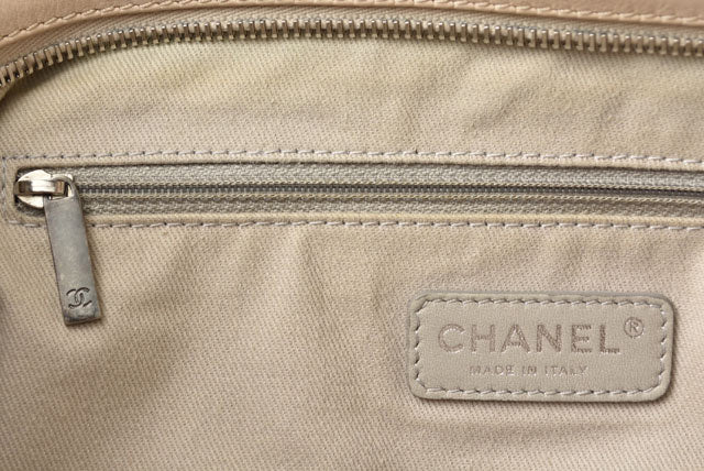 Chanel 2way Leather Tote/Shoulder Bag Chain Coco Mark Quilted
