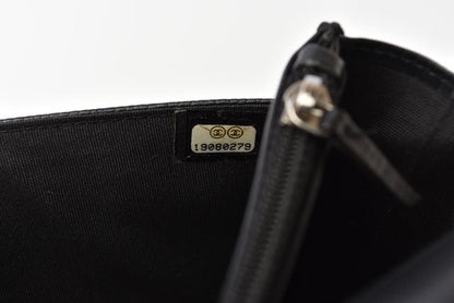 Chanel Caviar Skin Chain Wallet Shoulder Bag Black Silver Hardware