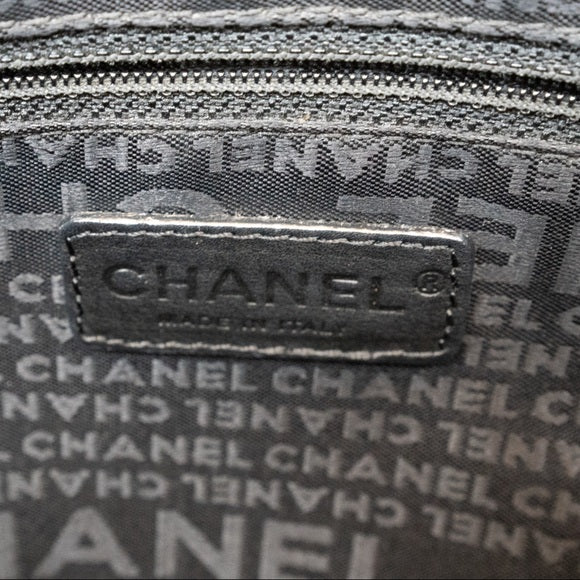 CHANEL Vintage chocolate bar leather tote TWS pop