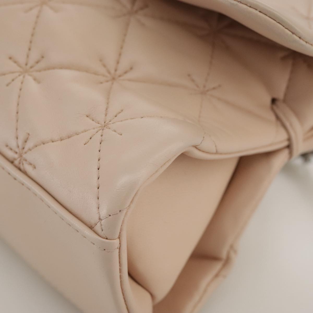 CHANEL Matelasse Chain Shoulder Bag Caviar Skin Pink CC PP047