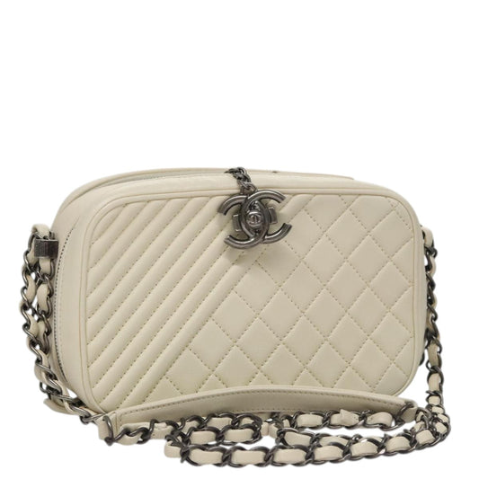 CHANEL Matelasse Chain Shoulder Bag Lamb Skin White CC PP060