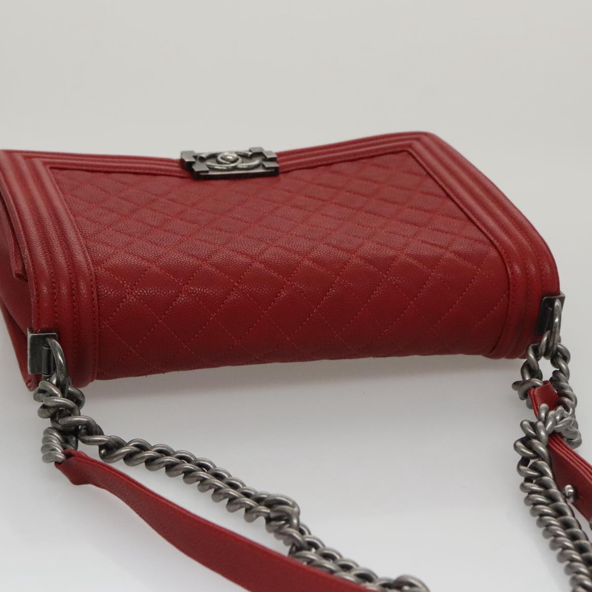 CHANEL Matelasse Chain Shoulder Bag Caviar Skin Red Gold CC PP074