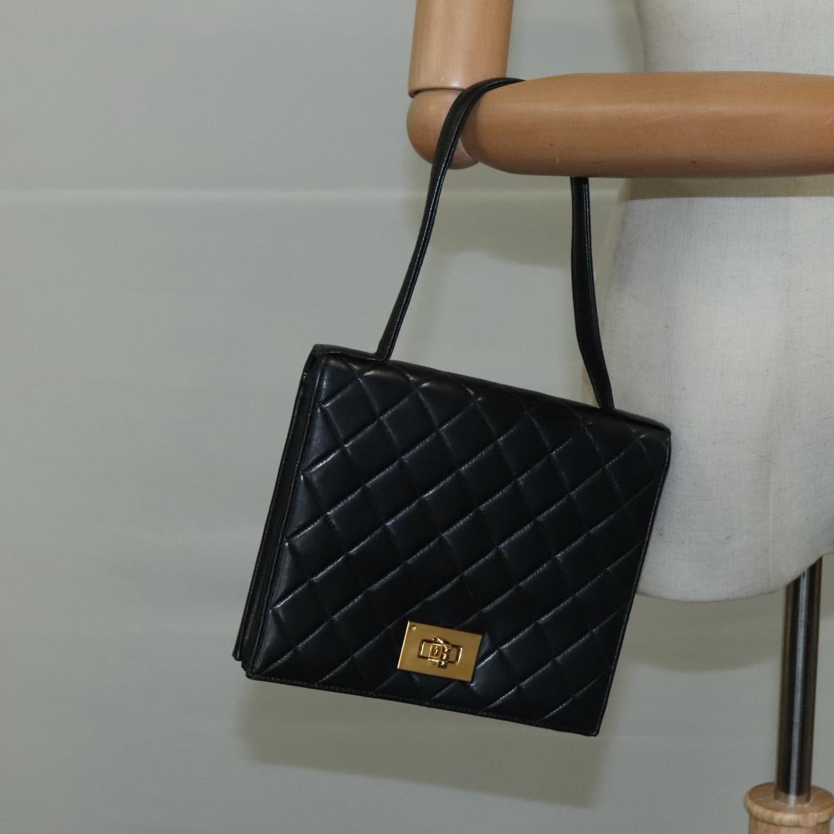 CHANEL Matelasse Hand Bag Lamb Skin Black CC PP131