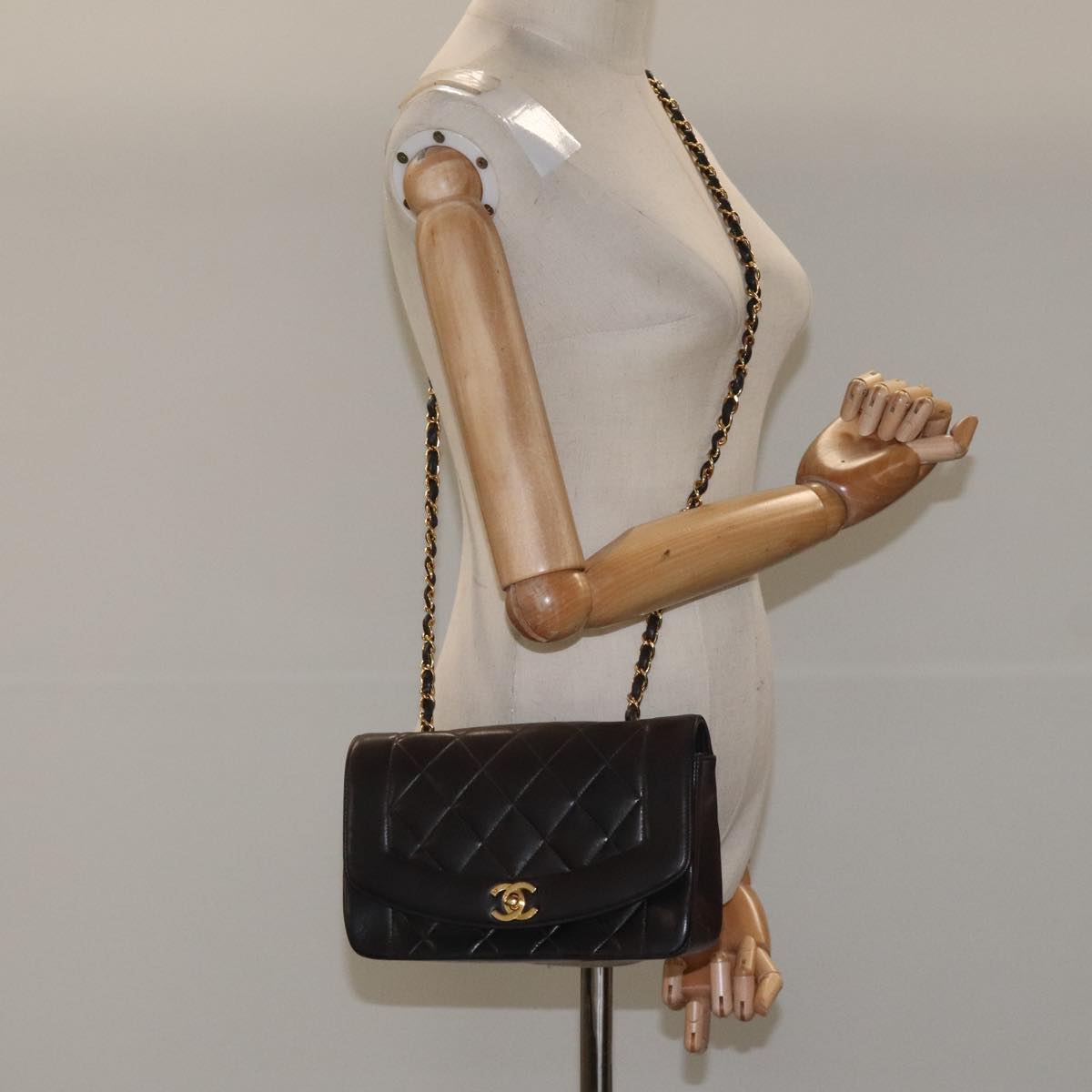 CHANEL Chain Diana Shoulder Bag Lamb Skin Black Gold CC PP173