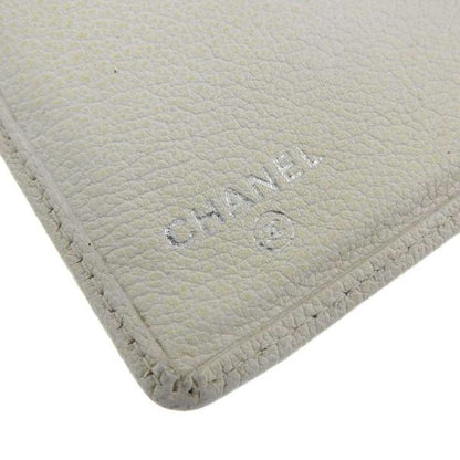 Chanel null Leather in New Condition