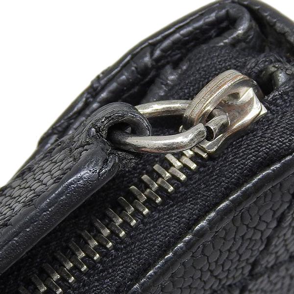 Chanel null Leather 10 in New Condition