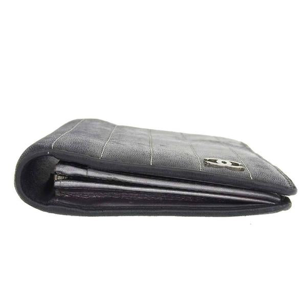Chanel null 10/A30043 in New Condition