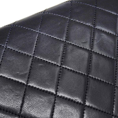 Chanel null Leather Crossbody Bag A03568