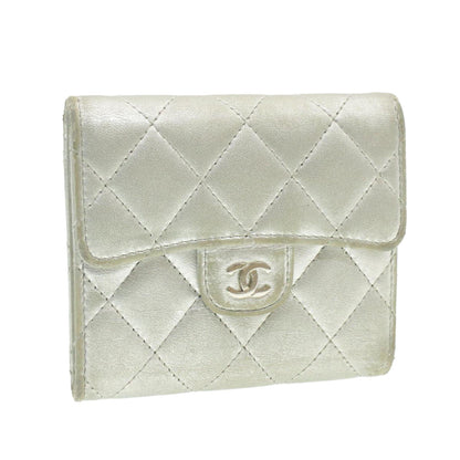 CHANEL Matelasse Bifold Wallet Silver CC cr620