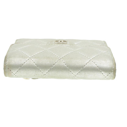 CHANEL Matelasse Bifold Wallet Silver CC cr620
