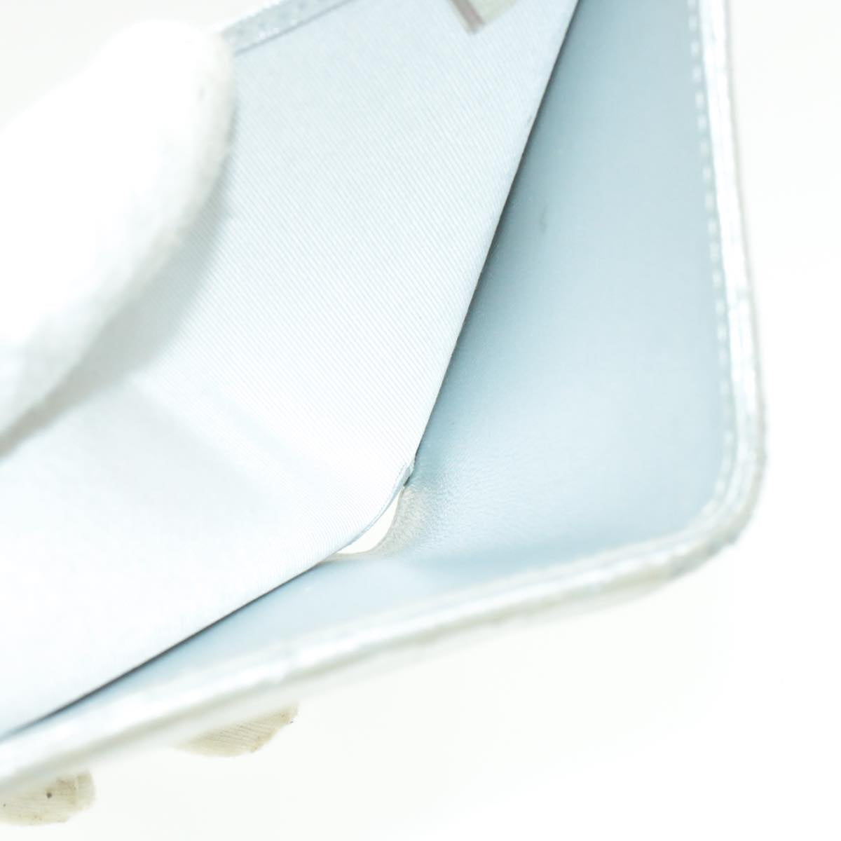CHANEL Matelasse Bifold Wallet Silver CC cr620