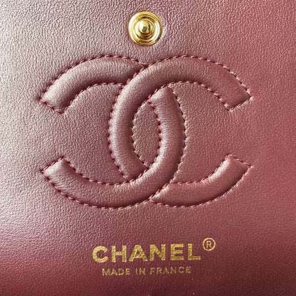 CHANEL Medium Classic Flap Bag 23cm Black Lambskin Gold Hardware