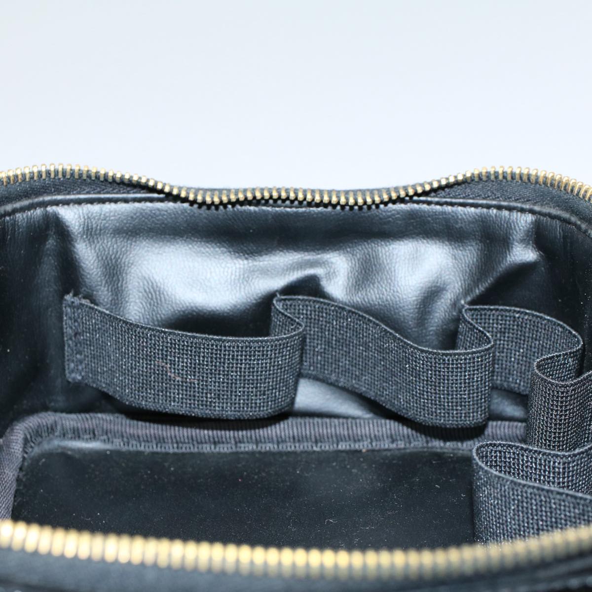 CHANEL Vanity Cosmetic Pouch Patent leather Black CC yb378